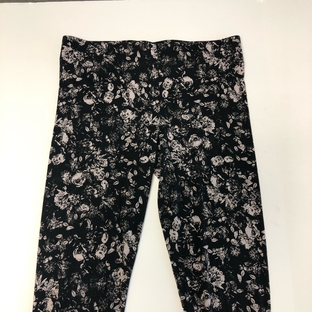 Soma Sz S Leggings black floral pattern
